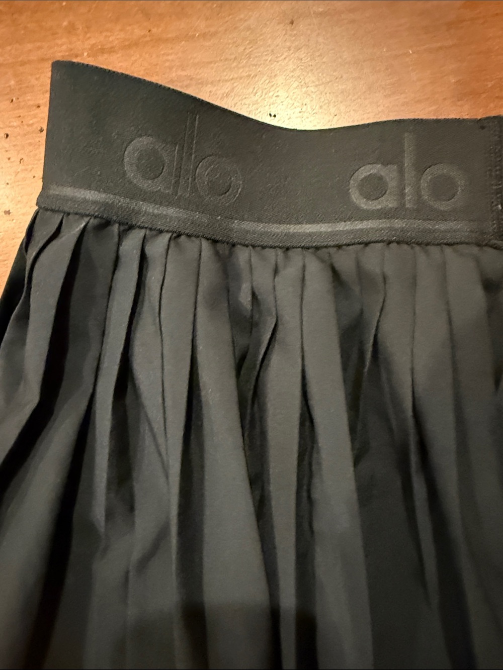 ALO Yoga Black Pleated Performance Skirt - Picture 2 of 3